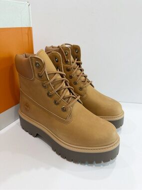 Timberland Women's Stone Street 6-Inch Waterproof Platform Boots